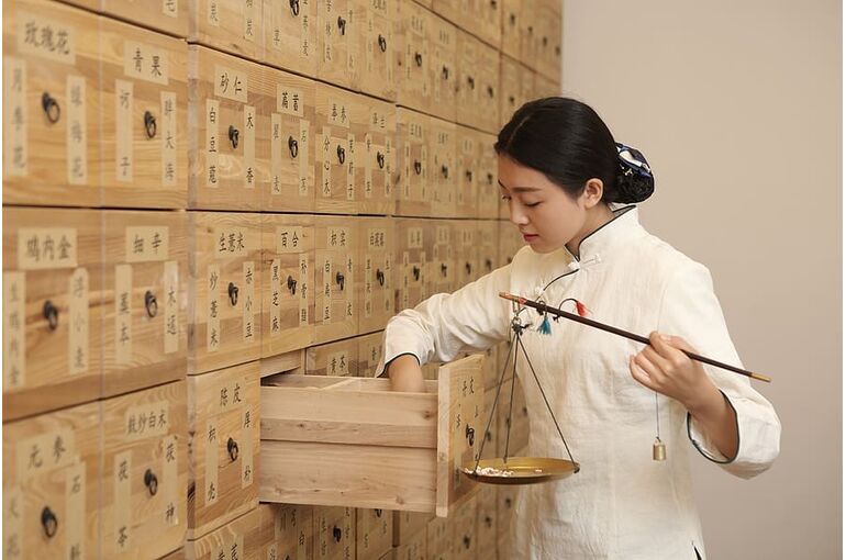 traditional-chinese-fill-a-prescription-chinese-medicine-health