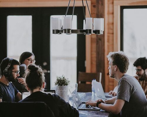 colleague-unsplash-team-group-work