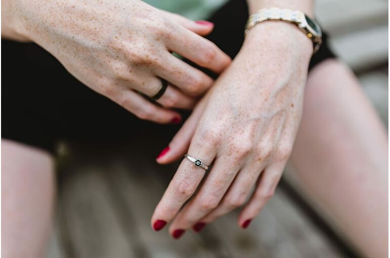female-woman-hands-jewellery